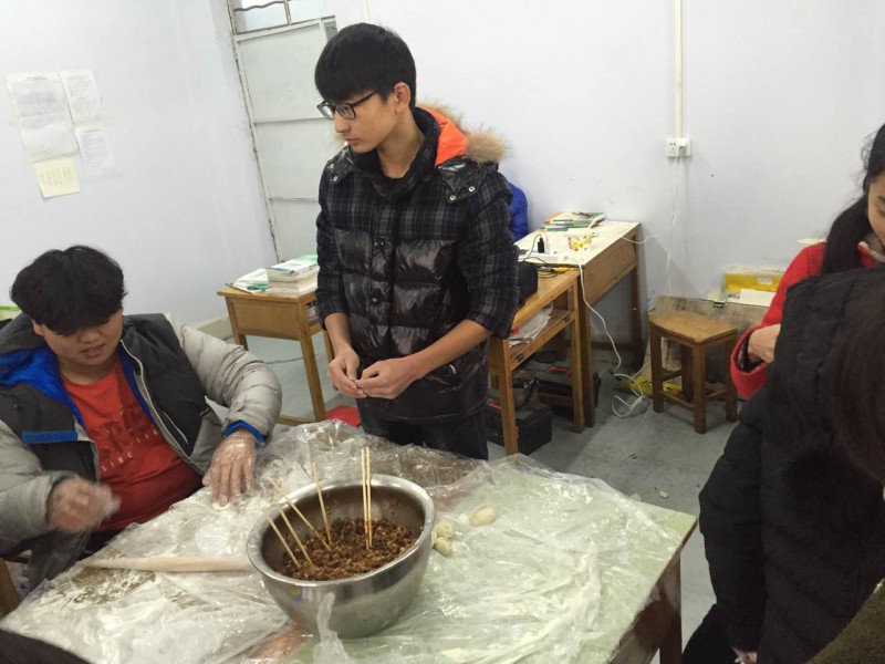 河南新闻出版学校