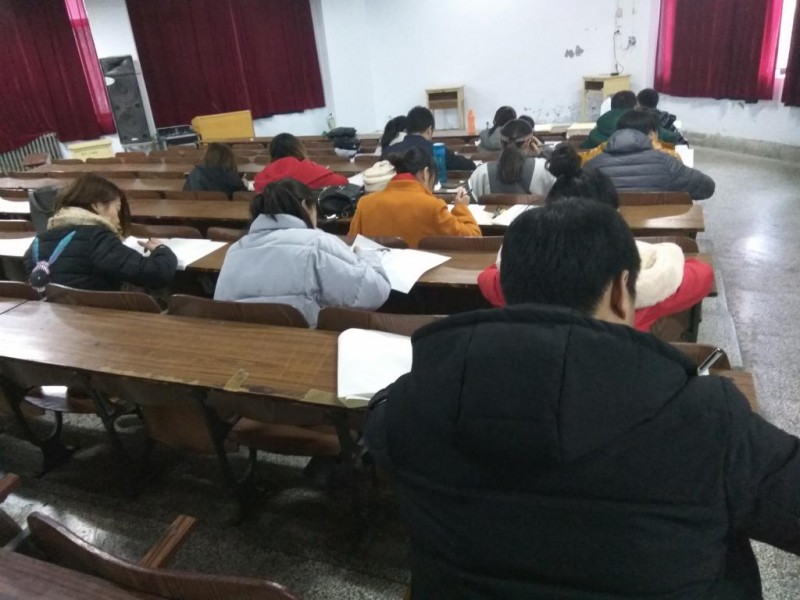 郑州工业贸易学校